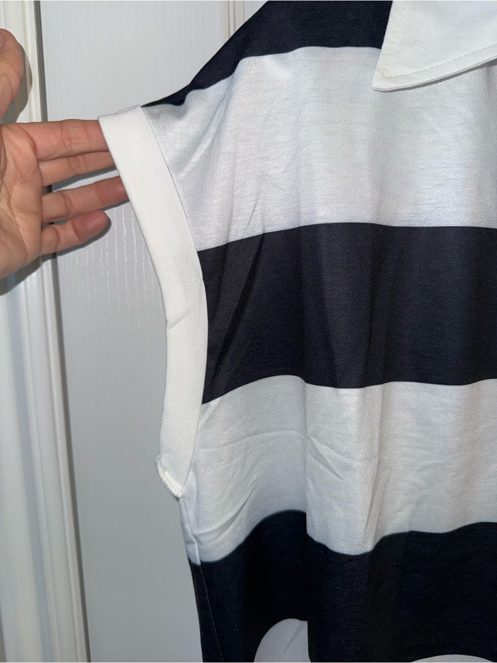 En Creme Rugby Top - Picture 4 of 5
